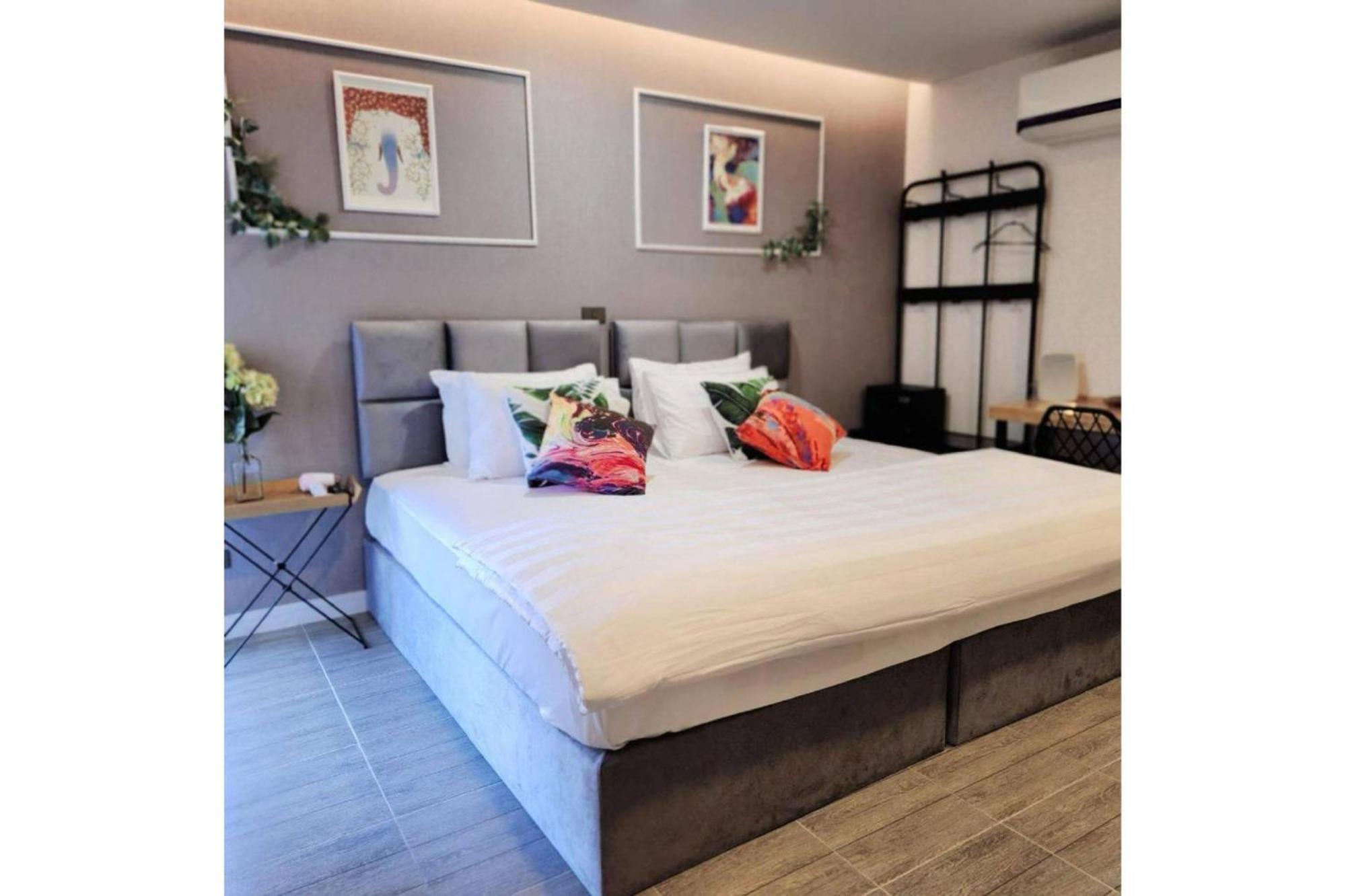 Capital O 75422 Million Pillows Chiang Mai Exterior foto